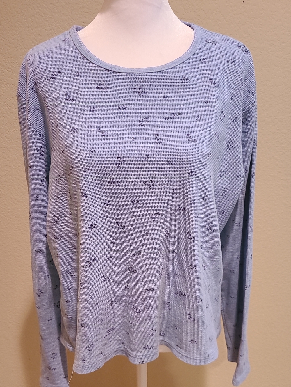 Women’s Light Blue Long-Sleeve Waffle Tee XL (See Measurements)